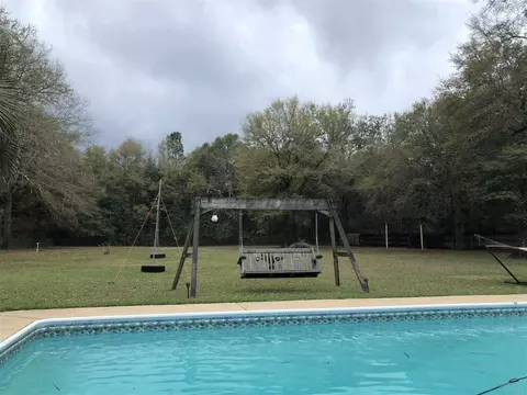 6633 Nichols Dr, Milton, FL 32570 photo 10