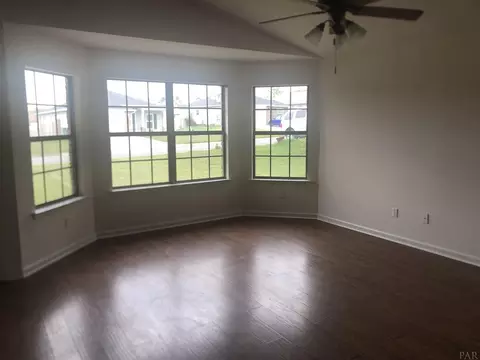 156 Millet Cir, Cantonment, FL 32533 photo 4