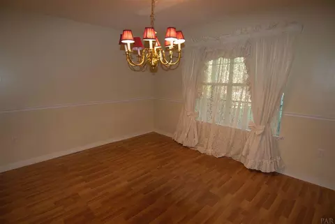 111 Arapaho Trl, Crestview, FL 32536 photo 16