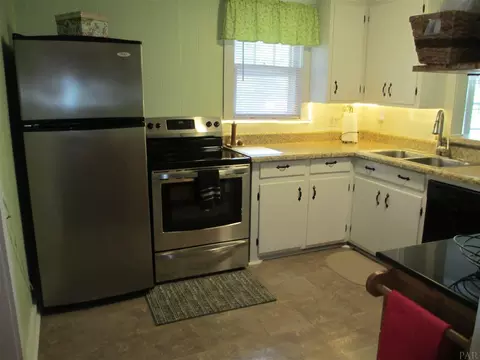 6768 North Ave, Milton, FL 32570 photo 10