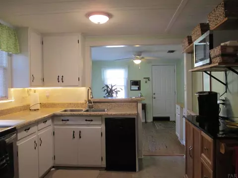 6768 North Ave, Milton, FL 32570 photo 7