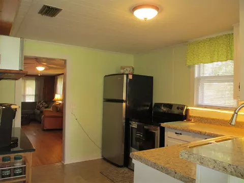 6768 North Ave, Milton, FL 32570 photo 8