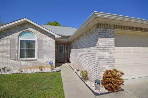 4633 Ridge Pointe Dr, Pace, FL 32571 photo 2