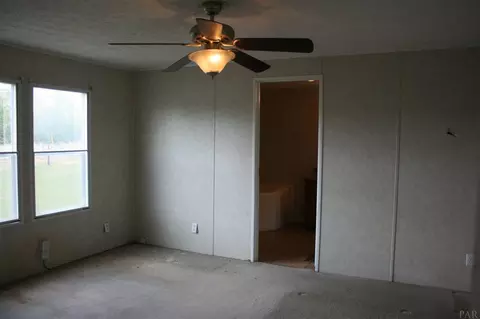 9840 Redland Rd, Milton, FL 32583 photo 15
