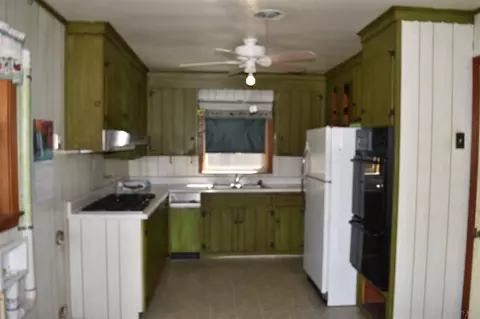 6582 Cedar St, Milton, FL 32570 photo 3