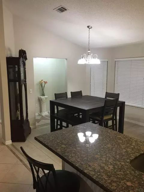 6935 Cedar Ridge Cir, Milton, FL 32570 photo 4