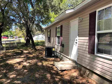 6600 Applegate St, Milton, FL 32570 photo 3