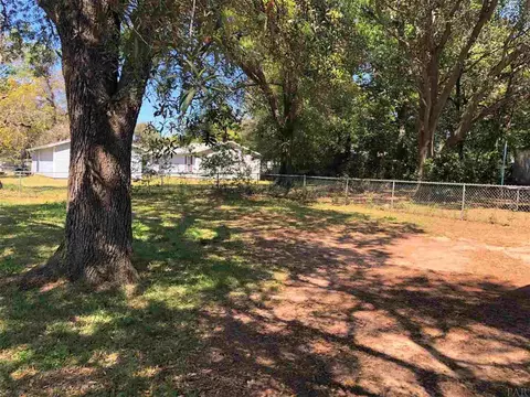 6600 Applegate St, Milton, FL 32570 photo 4