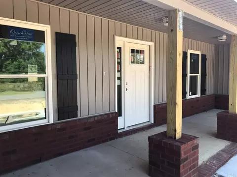 4902 Landmark Ln, Pace, FL 32571 photo 2