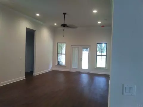 3910 Fielding Ct, Pace, FL 32571 photo 8