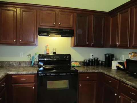 7209 Bogey Ln, Milton, FL 32570 photo 13