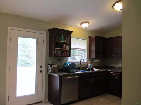 7209 Bogey Ln, Milton, FL 32570 photo 8