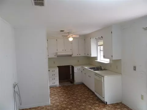 5708 Janet St, Milton, FL 32570 photo 10