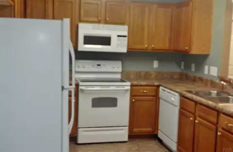 7210 Par Ln, Milton, FL 32570 photo 4