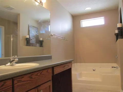 724 Hanley Downs Dr, Cantonment, FL 32533 photo 22