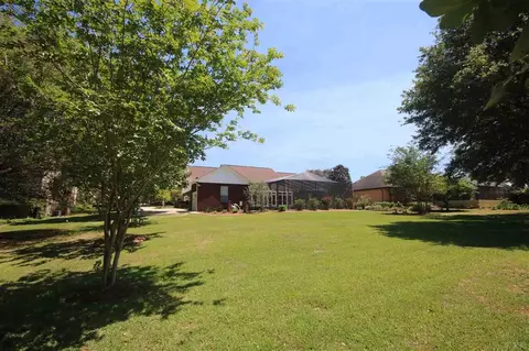 5575 Oakmont Dr, Pace, FL 32571 photo 4