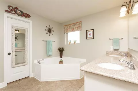 5760 Mill Stream Way, Pace, FL 32571 photo 17