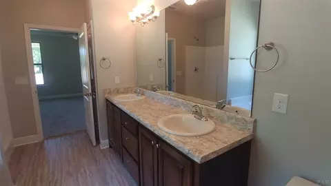 5302 Parkside Dr, Pace, FL 32571 photo 13
