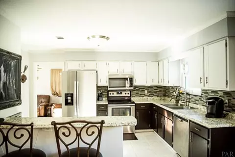 3900 Oakus Dr, Milton, FL 32583 photo 2