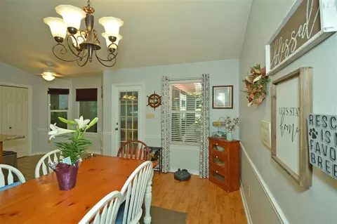 4407 Devonshire Pl, Pace, FL 32571 photo 13
