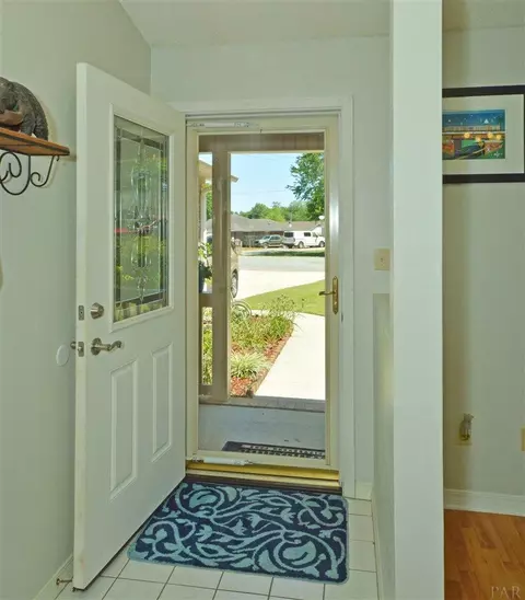 4407 Devonshire Pl, Pace, FL 32571 photo 5