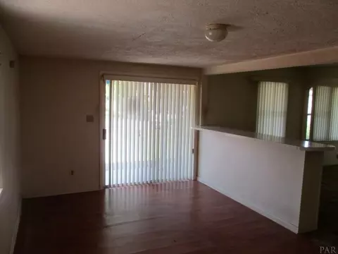 3348 Marcus Dr, Pensacola, FL 32503 photo 9
