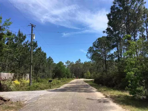 926 Clearview St, Milton, FL 32583 photo 9