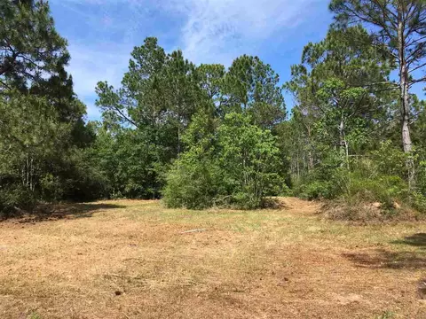 926 Clearview St, Milton, FL 32583 photo 7