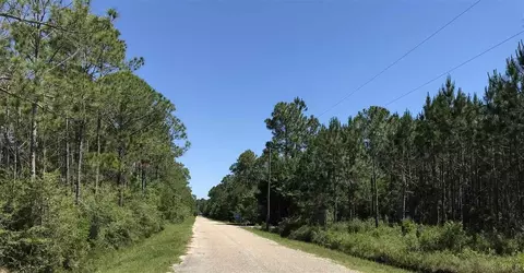 926 Clearview St, Milton, FL 32583 photo 11
