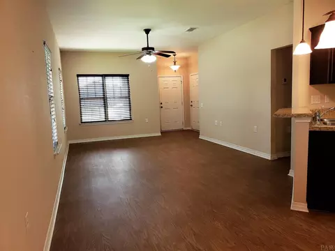 5805 Corkscrew Ct, Pace, FL 32571 photo 6