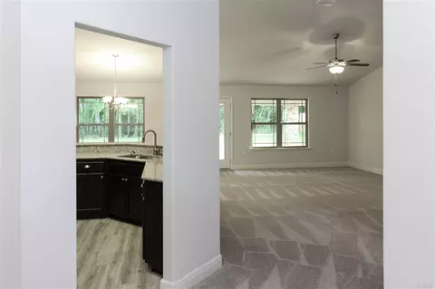 6759 Gettysburg Blvd, Milton, FL 32583 photo 6