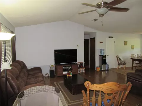4813 Breezy Ln, Pace, FL 32571 photo 8
