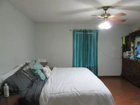 4813 Breezy Ln, Pace, FL 32571 photo 16