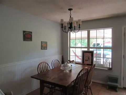 4813 Breezy Ln, Pace, FL 32571 photo 13