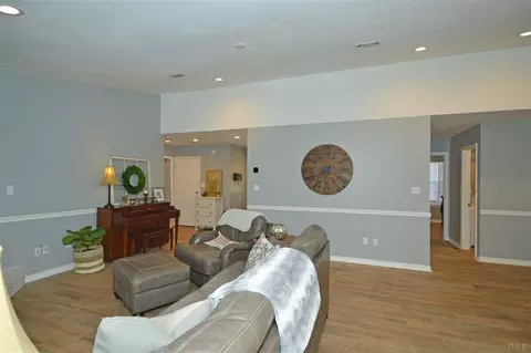 4404 Amberwood Cir, Pace, FL 32571 photo 7