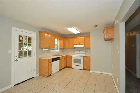 6530 Sinclair St, Milton, FL 32570 photo 12