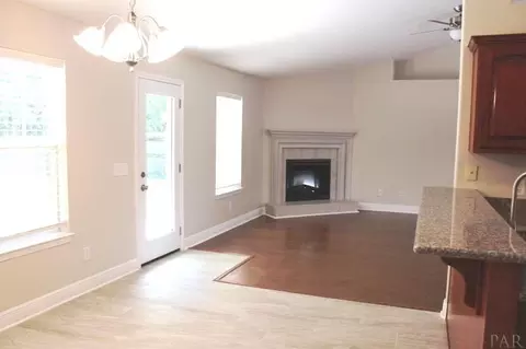 5653 Tucker Cir, Pace, FL 32571 photo 16