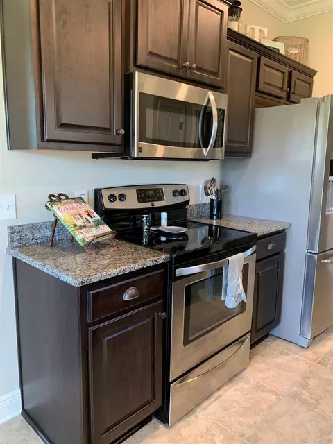 2612 Avalon St, Cantonment, FL 32533 photo 9