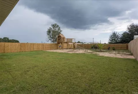 5877 Fairlands Rd, Milton, FL 32583 photo 3