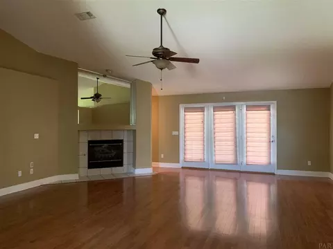 4268 Spindlewick Dr, Pace, FL 32571 photo 9