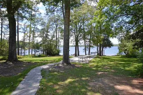 7652 Lakeside Dr, Milton, FL 32583 photo 43