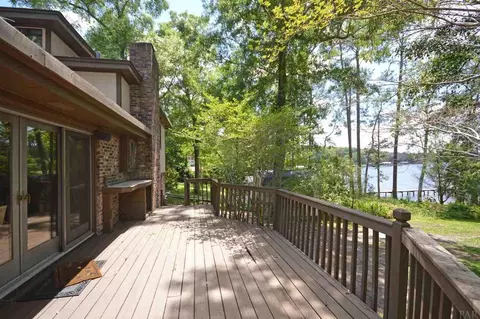 7652 Lakeside Dr, Milton, FL 32583 photo 41