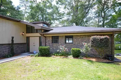 7652 Lakeside Dr, Milton, FL 32583 photo 4
