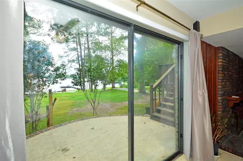 7652 Lakeside Dr, Milton, FL 32583 photo 37