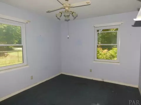 4816 Friendly Rd, Pace, FL 32571 photo 9