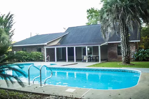 2176 Bumpy Rd, Cantonment, FL 32533 photo 3