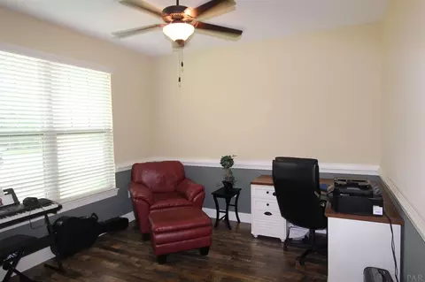 4945 Red Oak Dr, Milton, FL 32583 photo 15