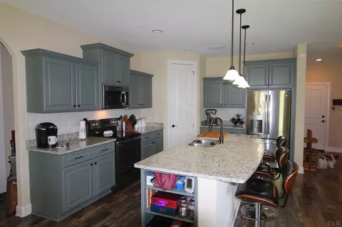 4945 Red Oak Dr, Milton, FL 32583 photo 12