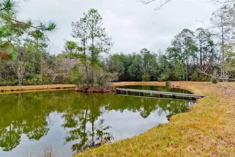 2502 Jeter Rd, Cantonment, FL 32533 photo 9