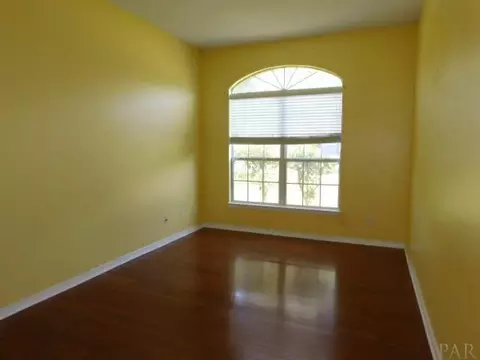 5857 Michael Dr, Milton, FL 32583 photo 6